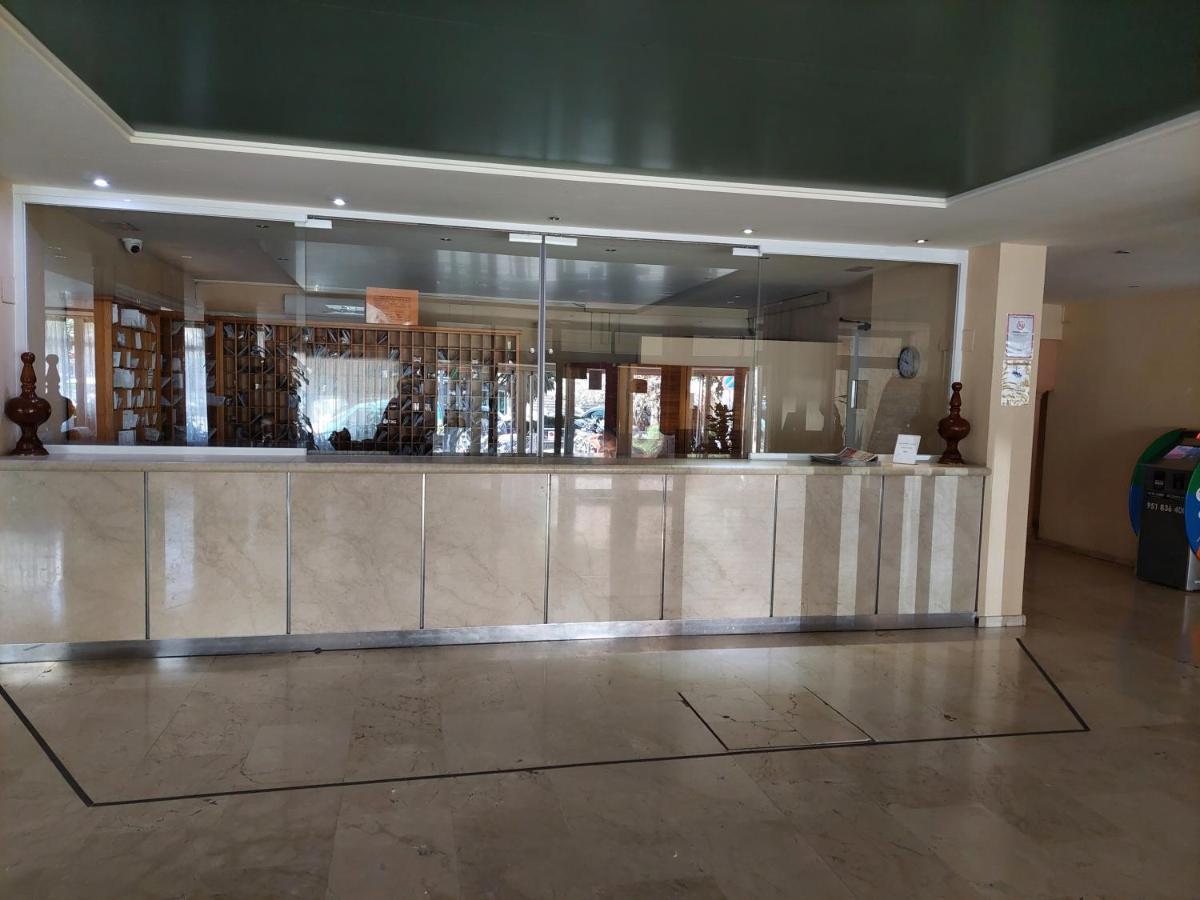 Edificio Agata Apartment Беналмадена Екстериор снимка